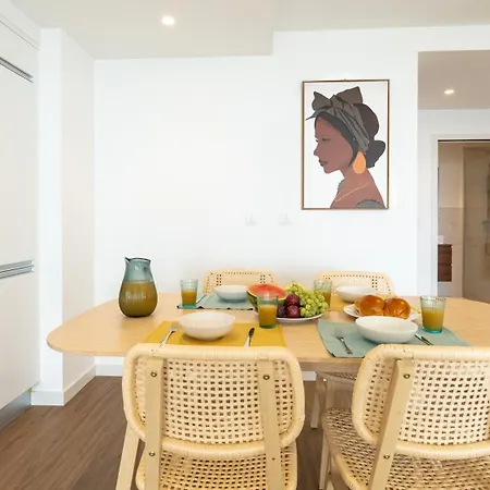 Апартаменты Casa Do Xano I By Lovelystay Камара-де-Лобуш