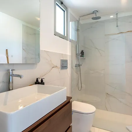 Апартаменты Casa Do Xano I By Lovelystay Камара-де-Лобуш